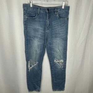 Blank NYC Hi Rise Tapered Leg‎ Jeans